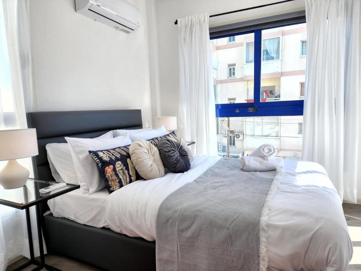 Frida's Cozy Two Bedroom Apt Larnaca Zewnętrze zdjęcie