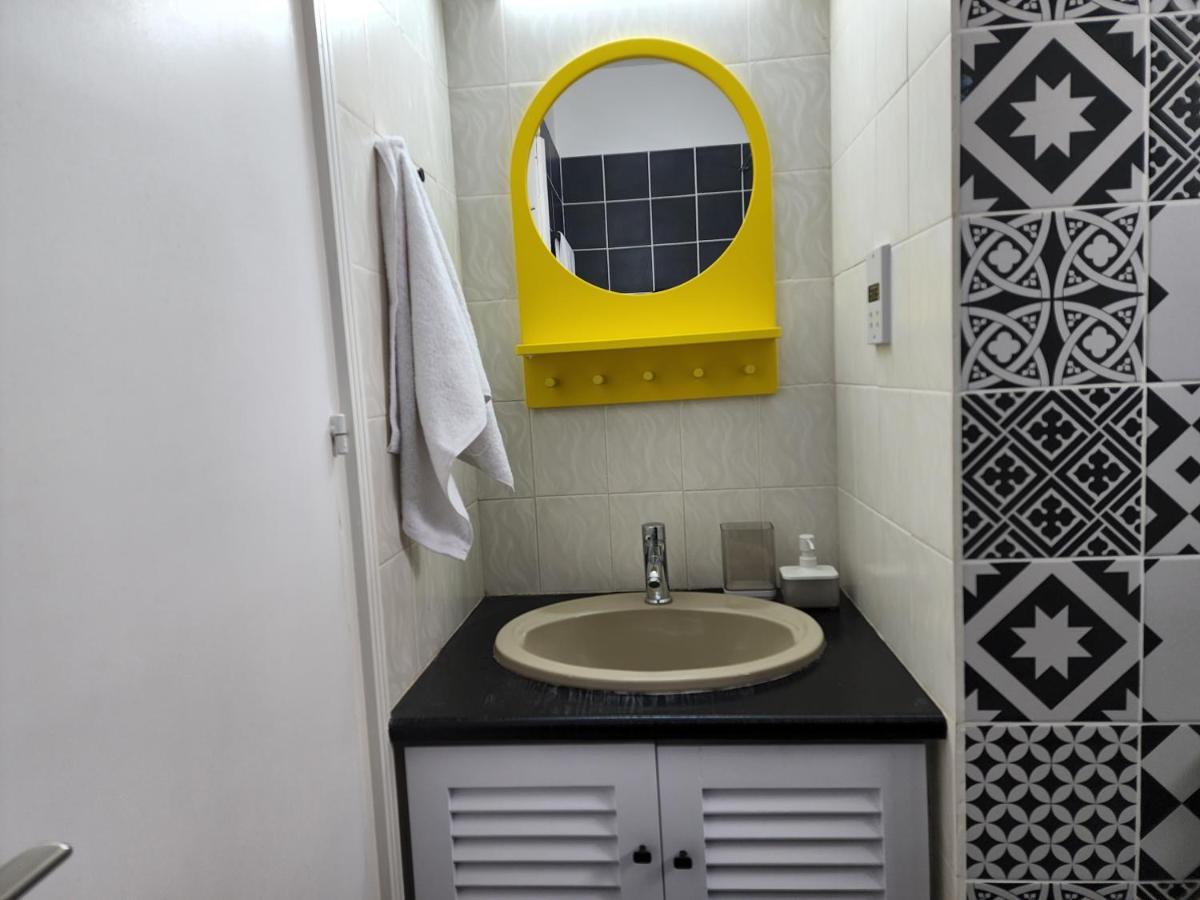 Frida's Cozy Two Bedroom Apt Larnaca Zewnętrze zdjęcie