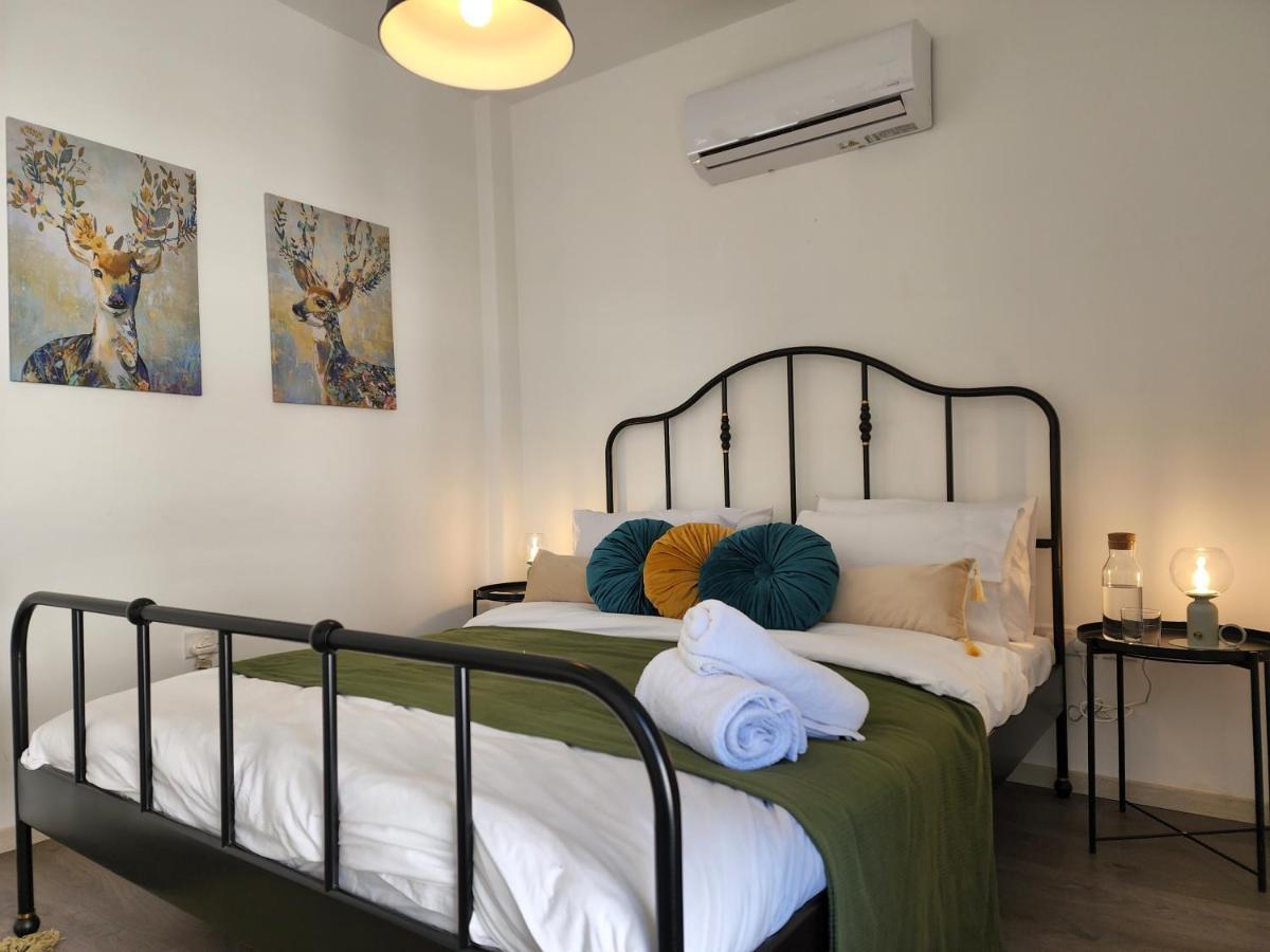 Frida's Cozy Two Bedroom Apt Larnaca Zewnętrze zdjęcie