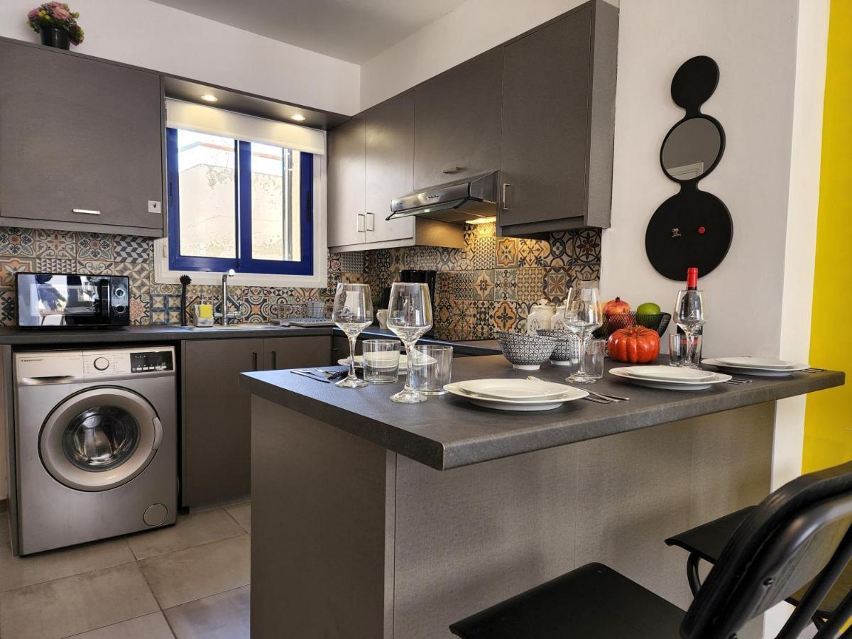 Frida's Cozy Two Bedroom Apt Larnaca Zewnętrze zdjęcie